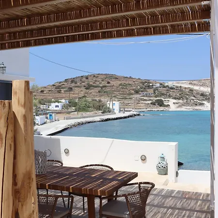 Almira Prassa House Kimolos Σπίτι διακοπών *