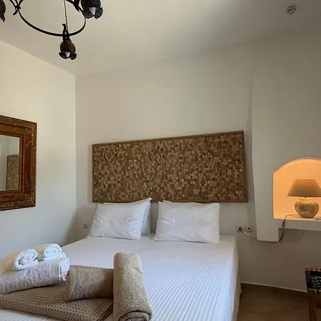 Almira Prassa House Kimolos Prassonisi